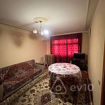 Kirayə verilir 1 otaqlı köhnə tikili 52 m² — Sumqayıt 1 otaq 52.00 m²