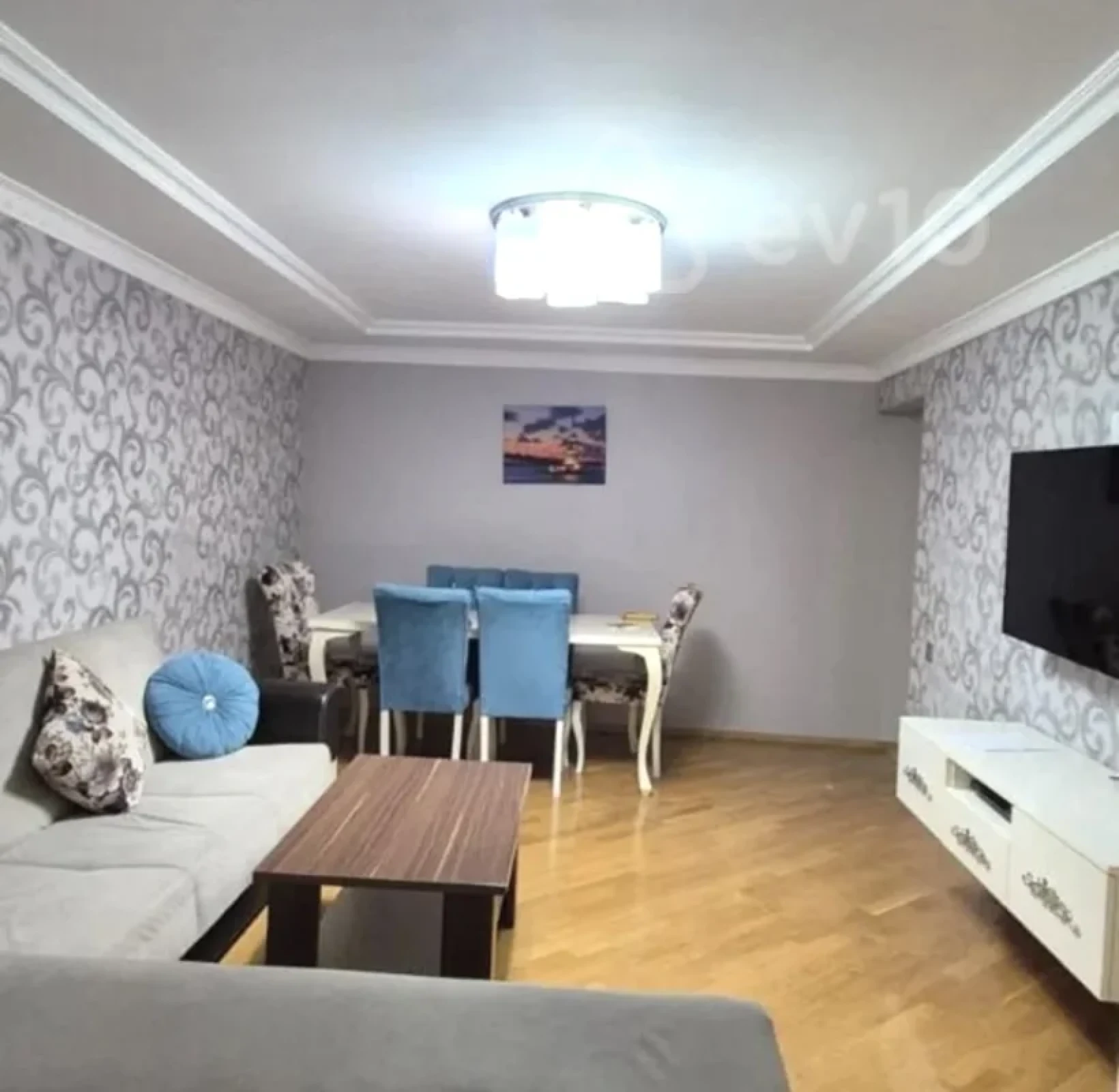 Kirayə verilir 2 otaqlı yeni tikili 85 m²