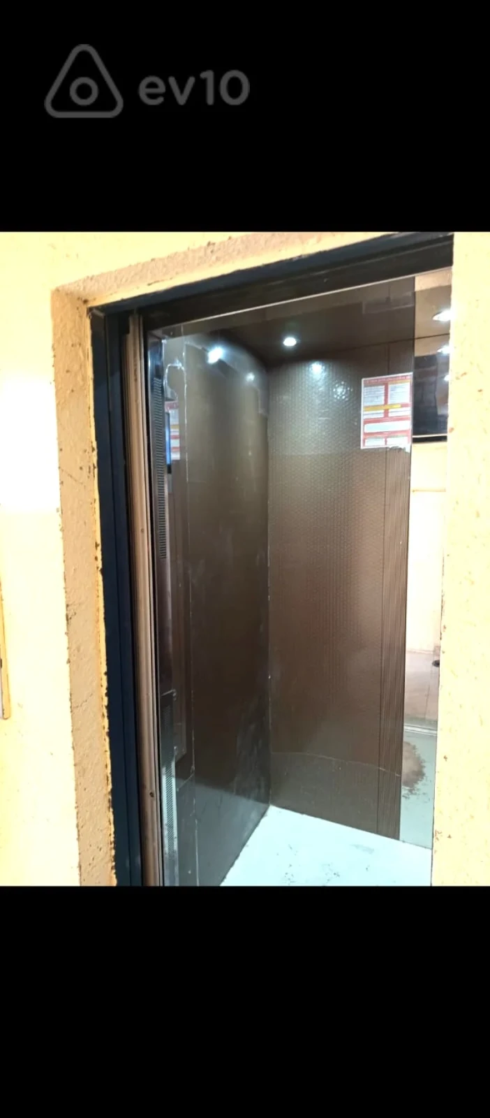 Kirayə verilir 2 otaqlı köhnə tikili 60 m²