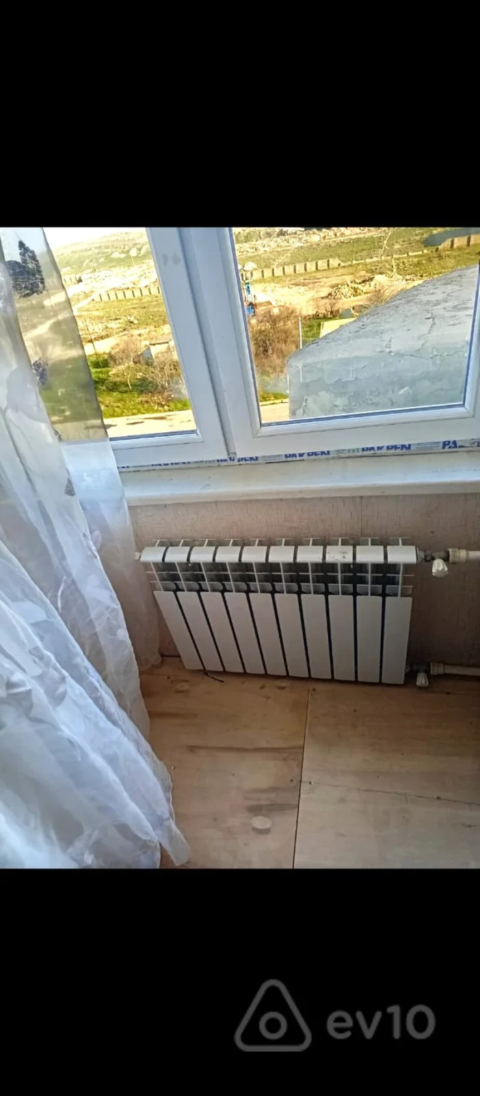 Kirayə verilir 2 otaqlı köhnə tikili 60 m²