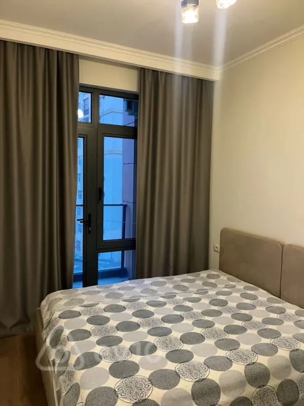 Kirayə verilir 2 otaqlı yeni tikili 50 m²