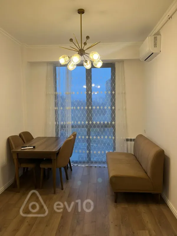 Kirayə verilir 2 otaqlı yeni tikili 50 m²