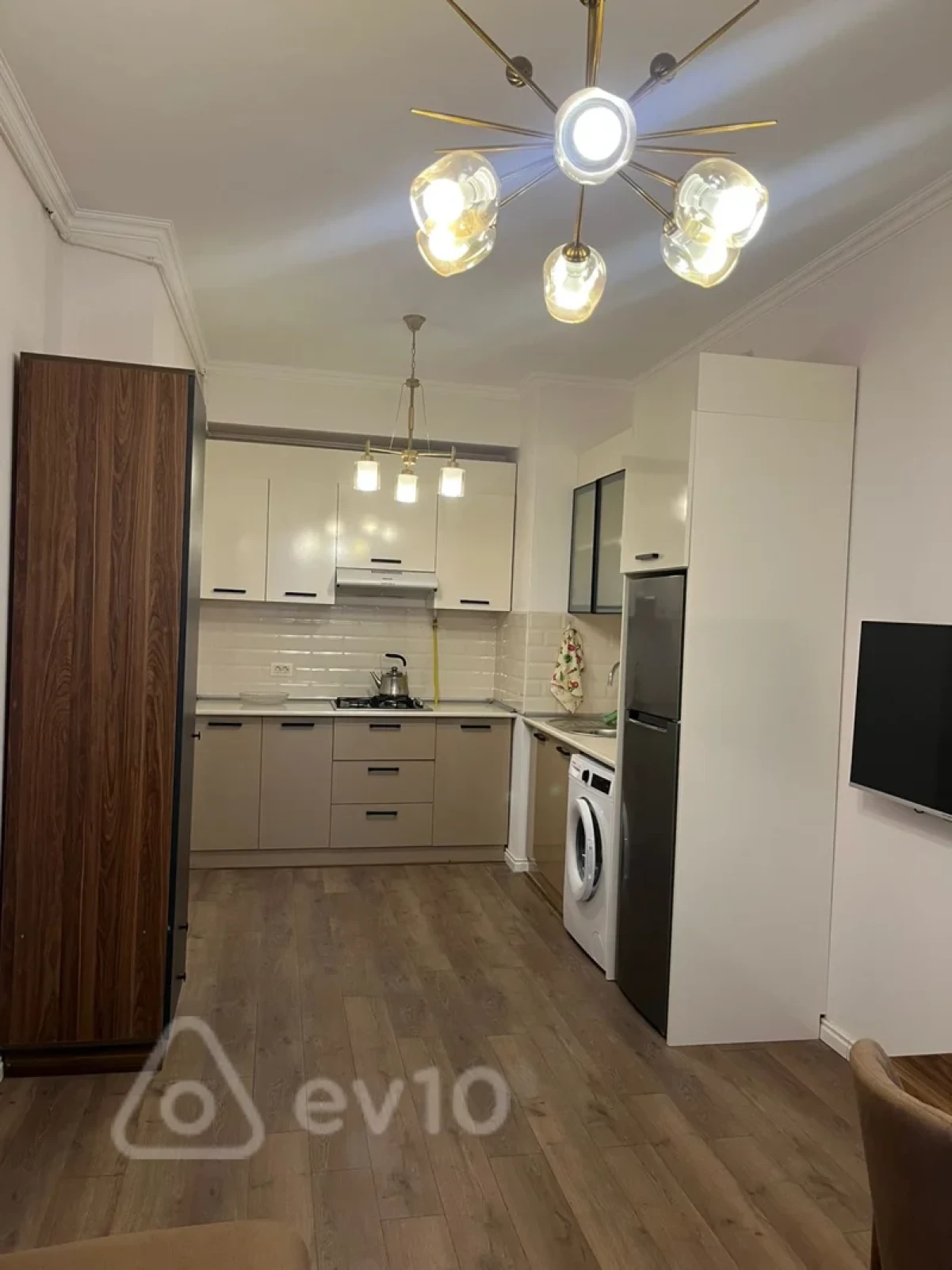 Kirayə verilir 2 otaqlı yeni tikili 50 m²