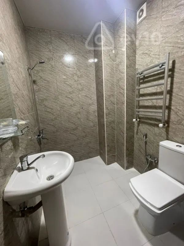 Kirayə verilir 2 otaqlı yeni tikili 55 m²