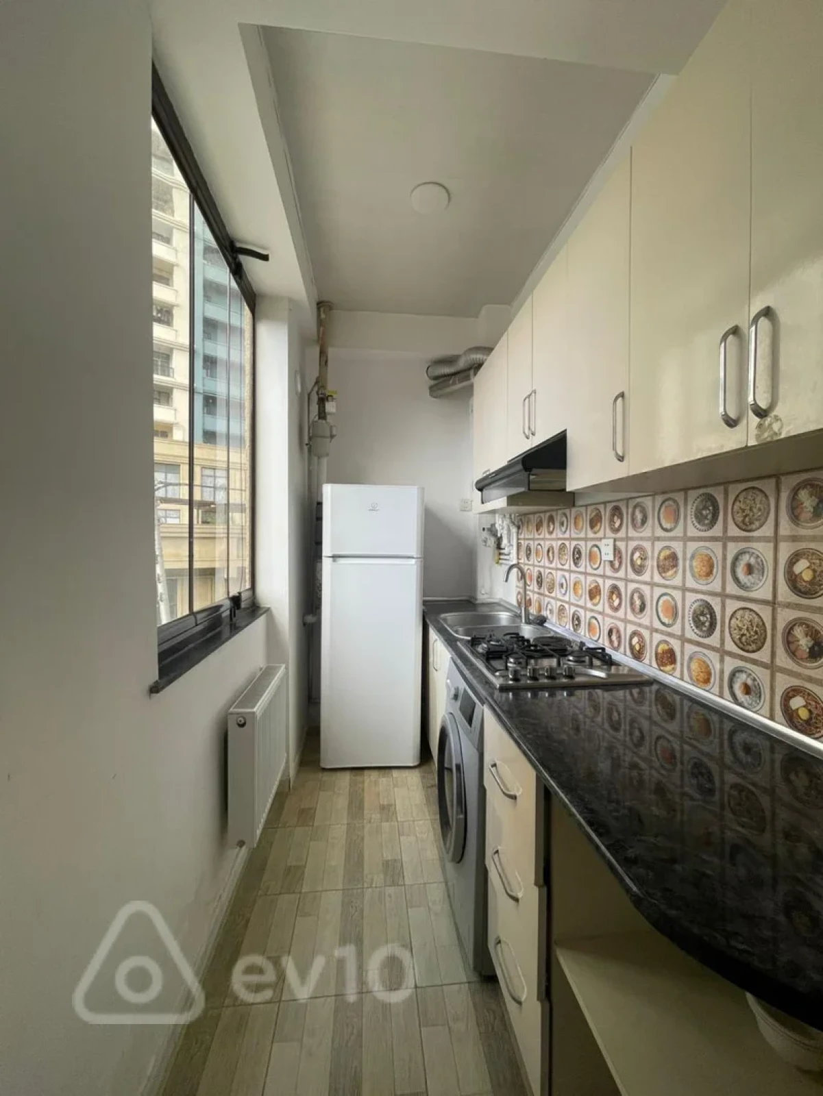Kirayə verilir 2 otaqlı yeni tikili 55 m²