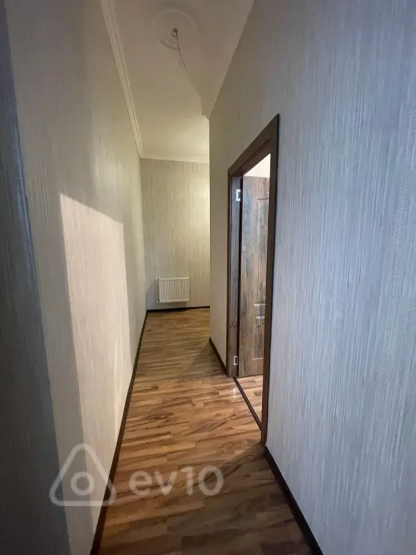 Kirayə verilir 2 otaqlı yeni tikili 55 m²