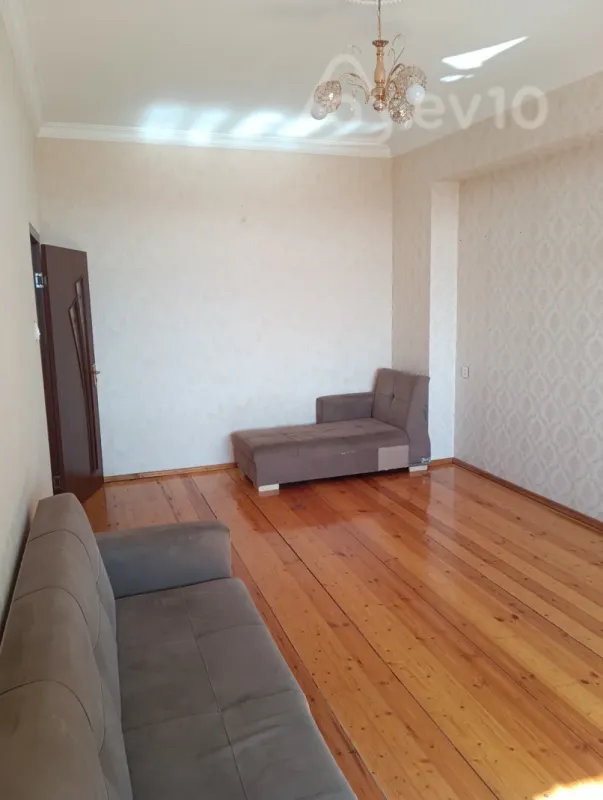Kirayə verilir 2 otaqlı yeni tikili 75 m²