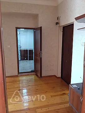 Kirayə verilir 2 otaqlı yeni tikili 75 m²