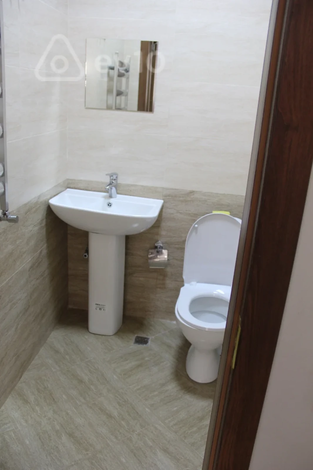 Kirayə verilir 3 otaqlı yeni tikili 60 m²