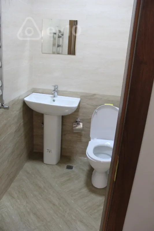Kirayə verilir 3 otaqlı yeni tikili 60 m²