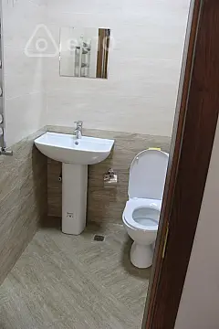 Kirayə verilir 3 otaqlı yeni tikili 60 m²