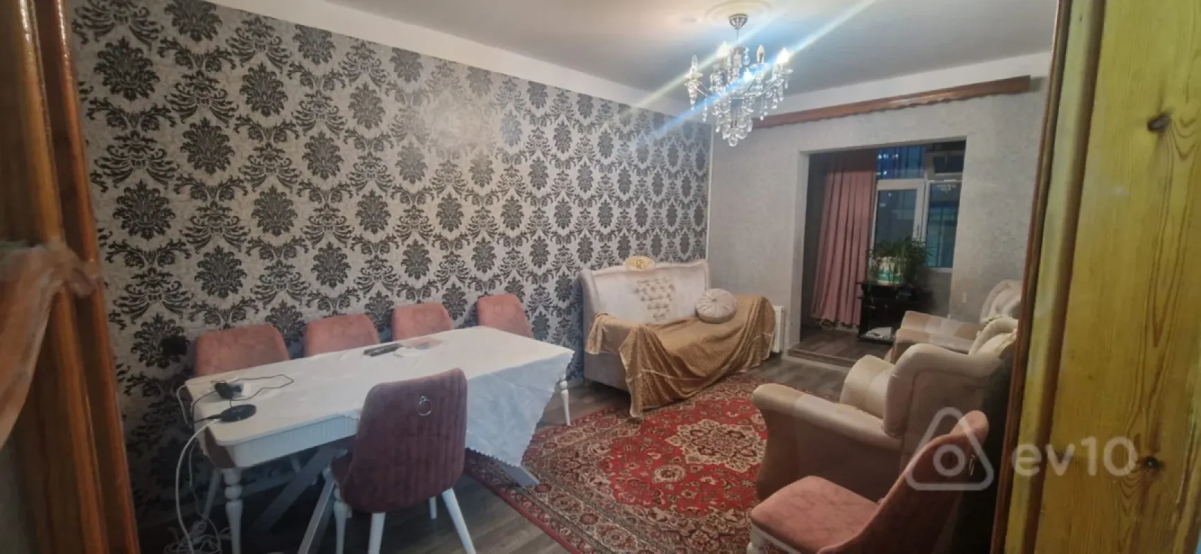 Kirayə verilir 3 otaqlı yeni tikili 80 m²