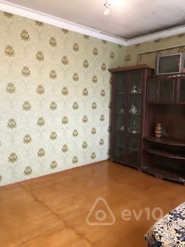 Kirayə verilir 2 otaqlı yeni tikili 70 m²