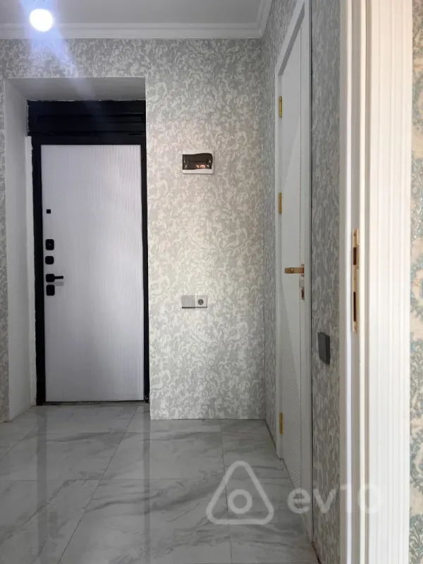 Satılır 1 otaqlı köhnə tikili 20 m²