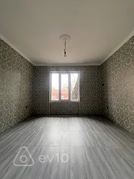 Satılır 1 otaqlı köhnə tikili 20 m²