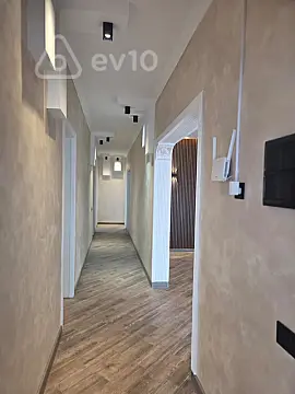 Satılır 4 otaqlı həyət evi 100 m²