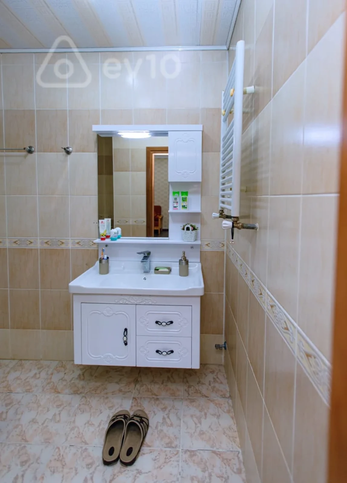 Kirayə verilir 3 otaqlı yeni tikili 120 m²