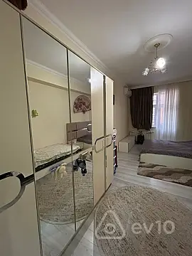 Kirayə verilir 3 otaqlı yeni tikili 75 m²