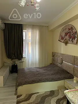 Kirayə verilir 3 otaqlı yeni tikili 75 m²