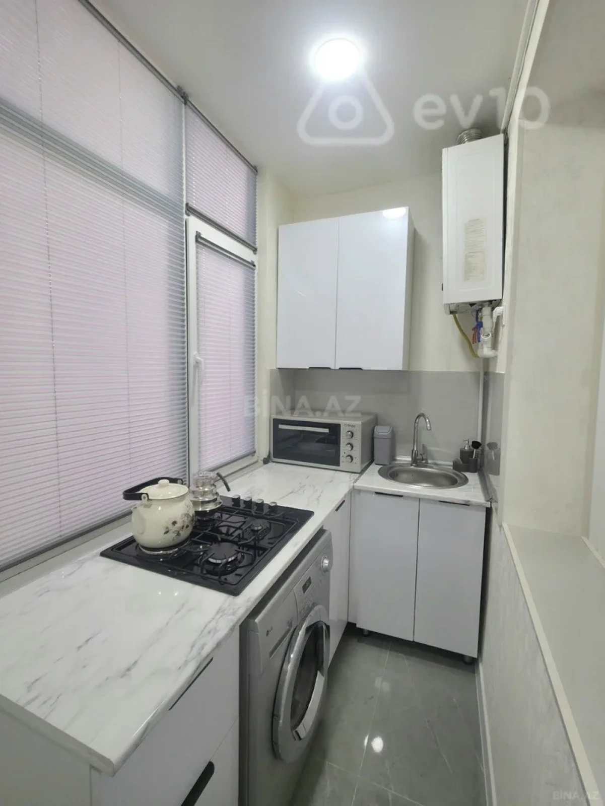 Kirayə verilir 2 otaqlı yeni tikili 65 m²