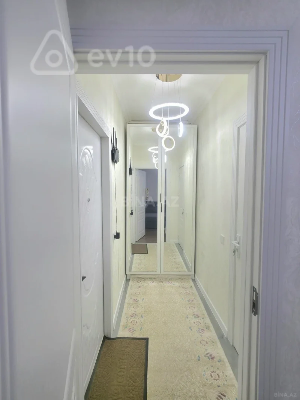 Kirayə verilir 2 otaqlı yeni tikili 65 m²