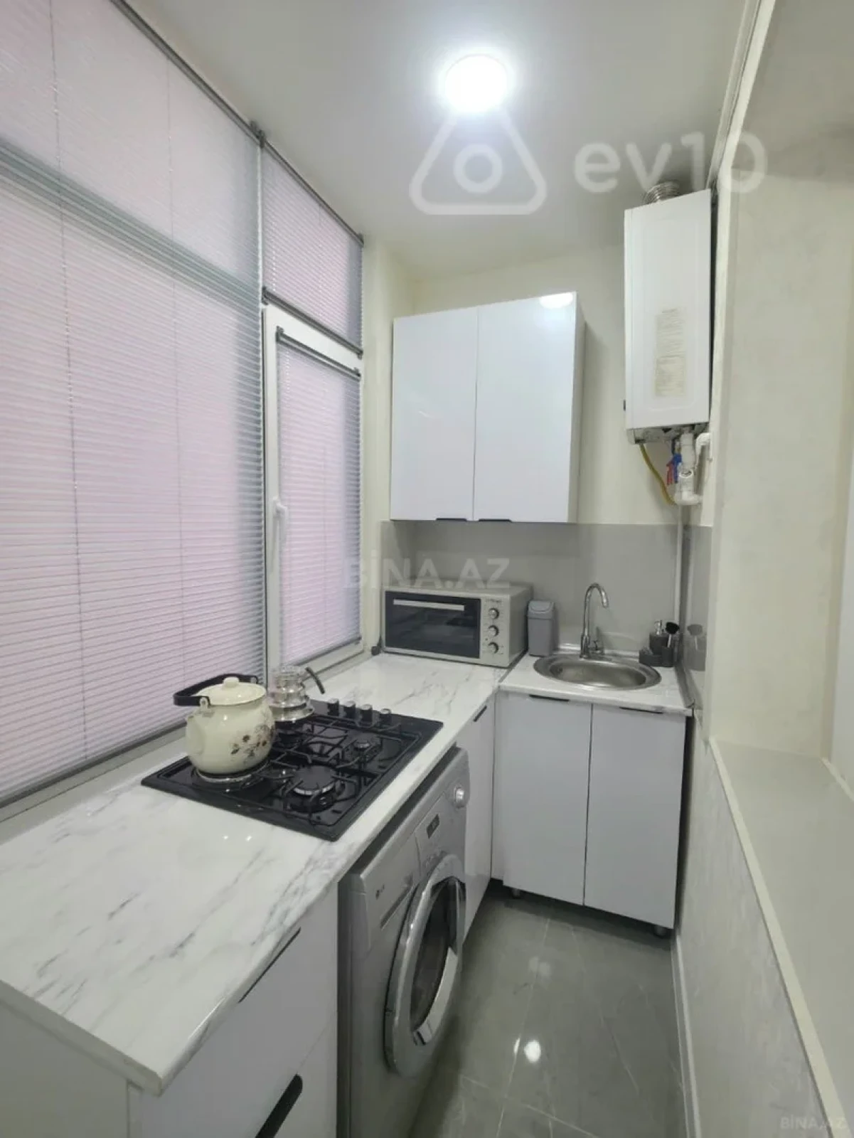 Kirayə verilir 2 otaqlı yeni tikili 65 m²