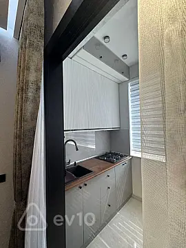 Kirayə verilir 2 otaqlı yeni tikili 60 m²