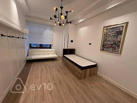 Satılır 4 otaqlı yeni tikili 155 m²