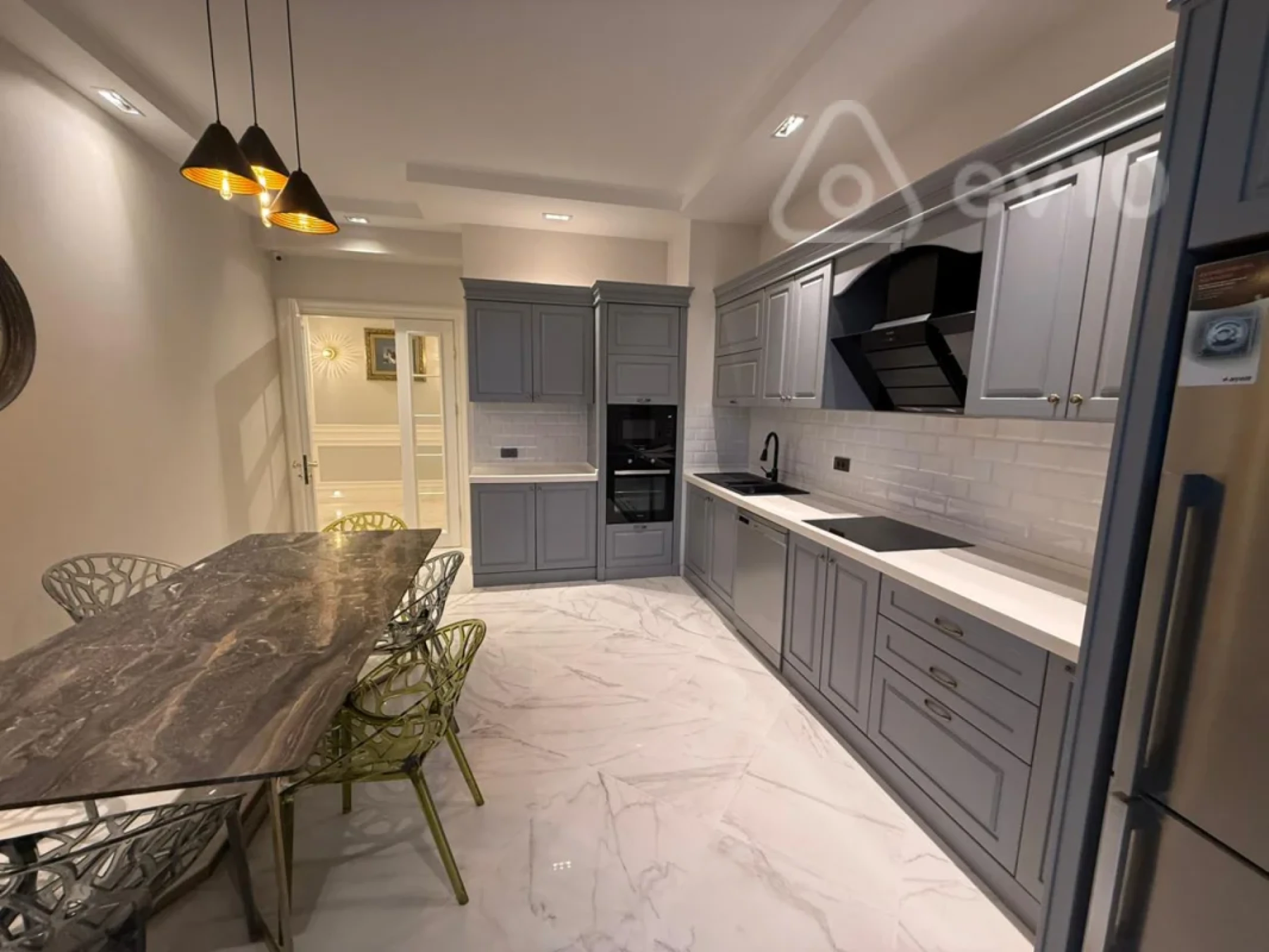 Satılır 4 otaqlı yeni tikili 155 m²