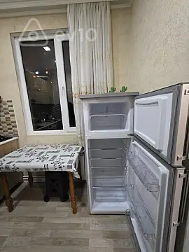 Kirayə verilir 2 otaqlı köhnə tikili 55 m²