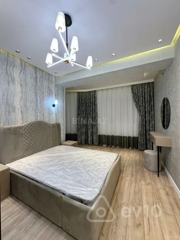 Kirayə verilir 2 otaqlı yeni tikili 85 m²