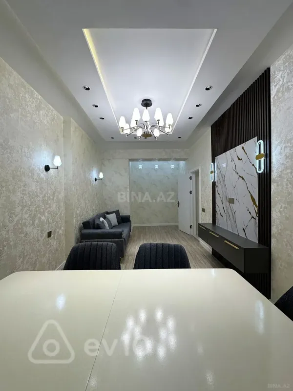 Kirayə verilir 2 otaqlı yeni tikili 85 m²