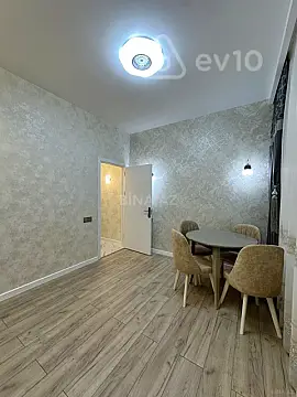 Kirayə verilir 2 otaqlı yeni tikili 85 m²