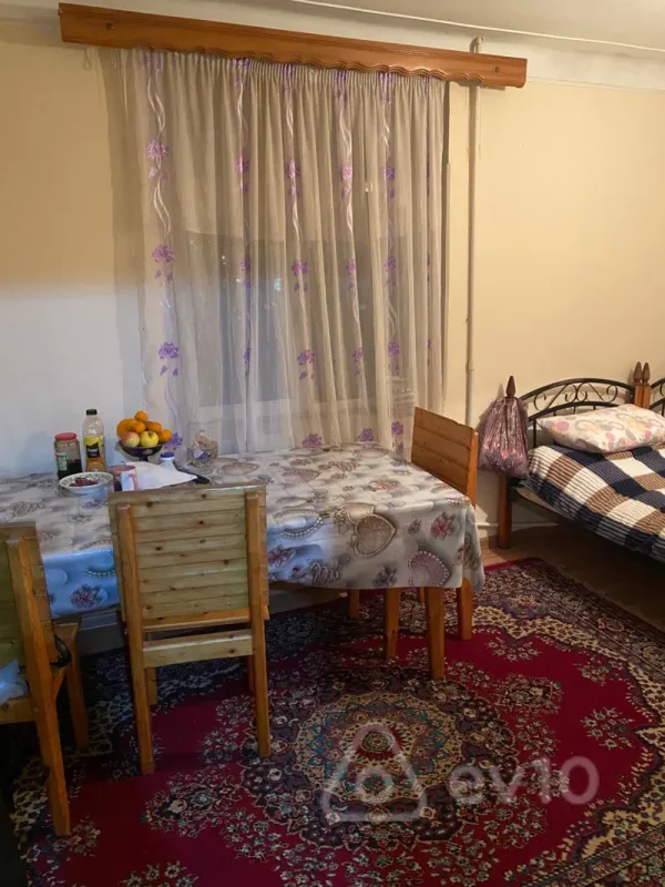 Satılır 2 otaqlı köhnə tikili 35 m²