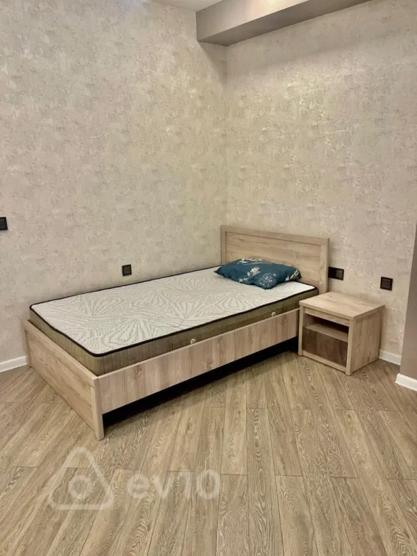 Kirayə verilir 3 otaqlı yeni tikili 110 m²