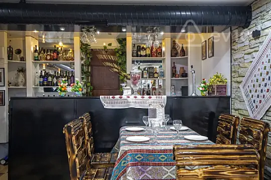 Satılır mənzil 165 m²