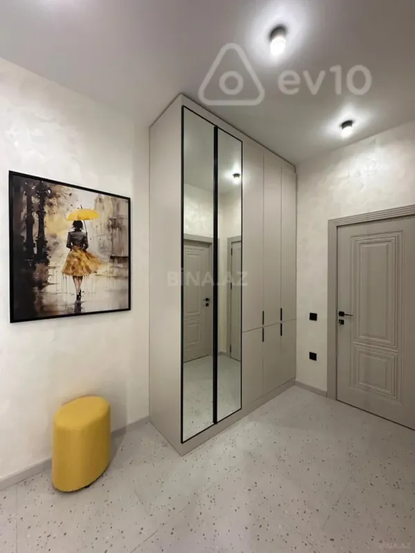 Kirayə verilir 3 otaqlı yeni tikili 70 m²