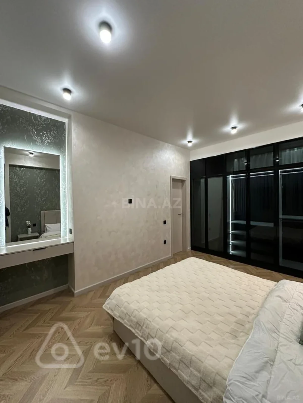 Kirayə verilir 3 otaqlı yeni tikili 70 m²