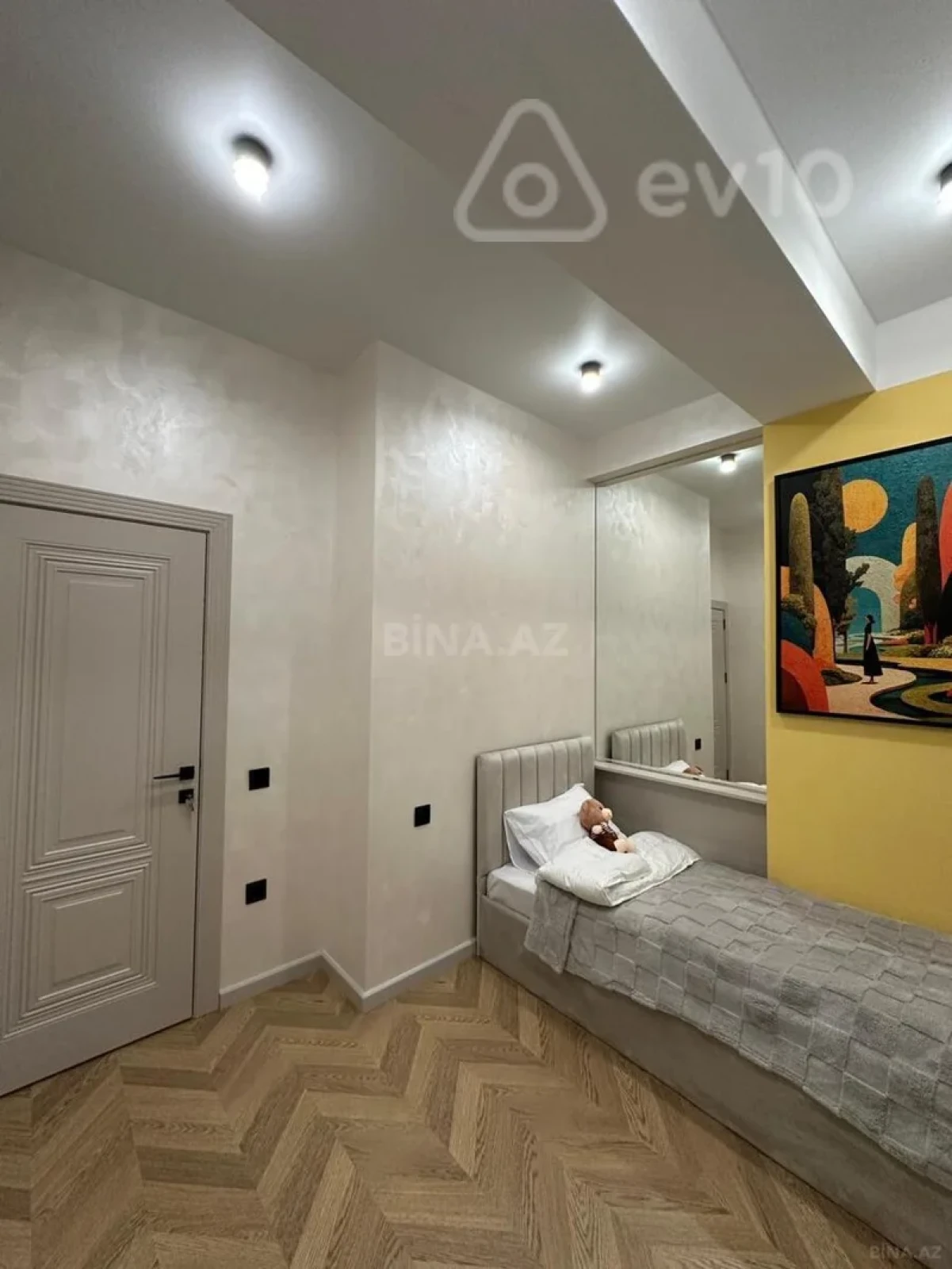 Kirayə verilir 3 otaqlı yeni tikili 70 m²