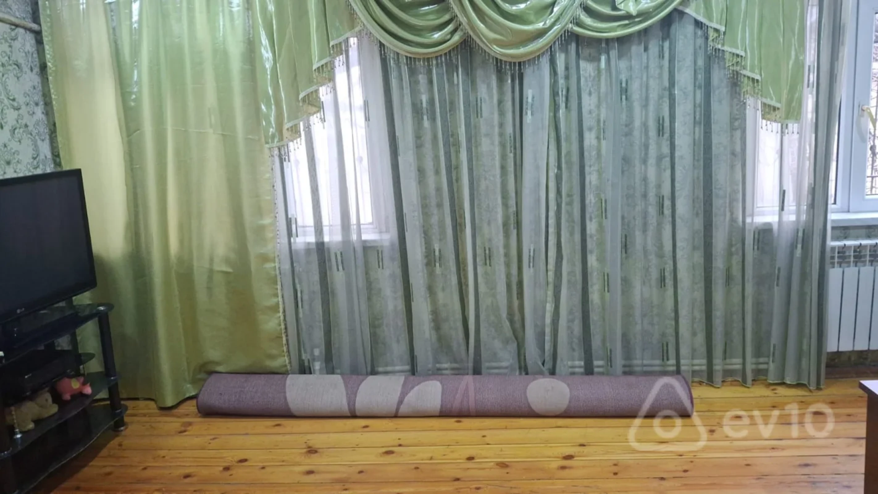 Kirayə verilir 3 otaqlı köhnə tikili 75 m²