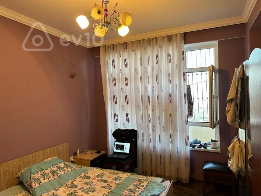 Kirayə verilir 2 otaqlı yeni tikili 68 m²