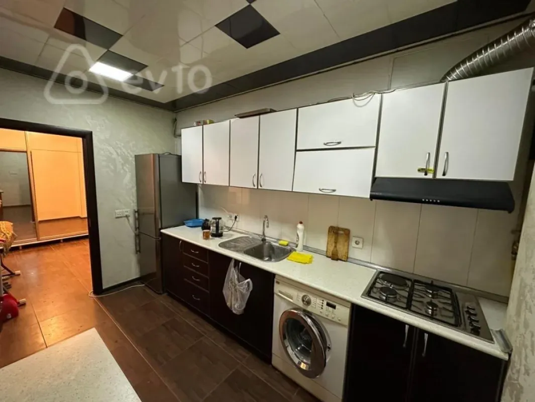 Kirayə verilir 2 otaqlı yeni tikili 68 m²