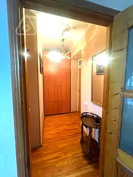 Kirayə verilir 2 otaqlı köhnə tikili 45 m²
