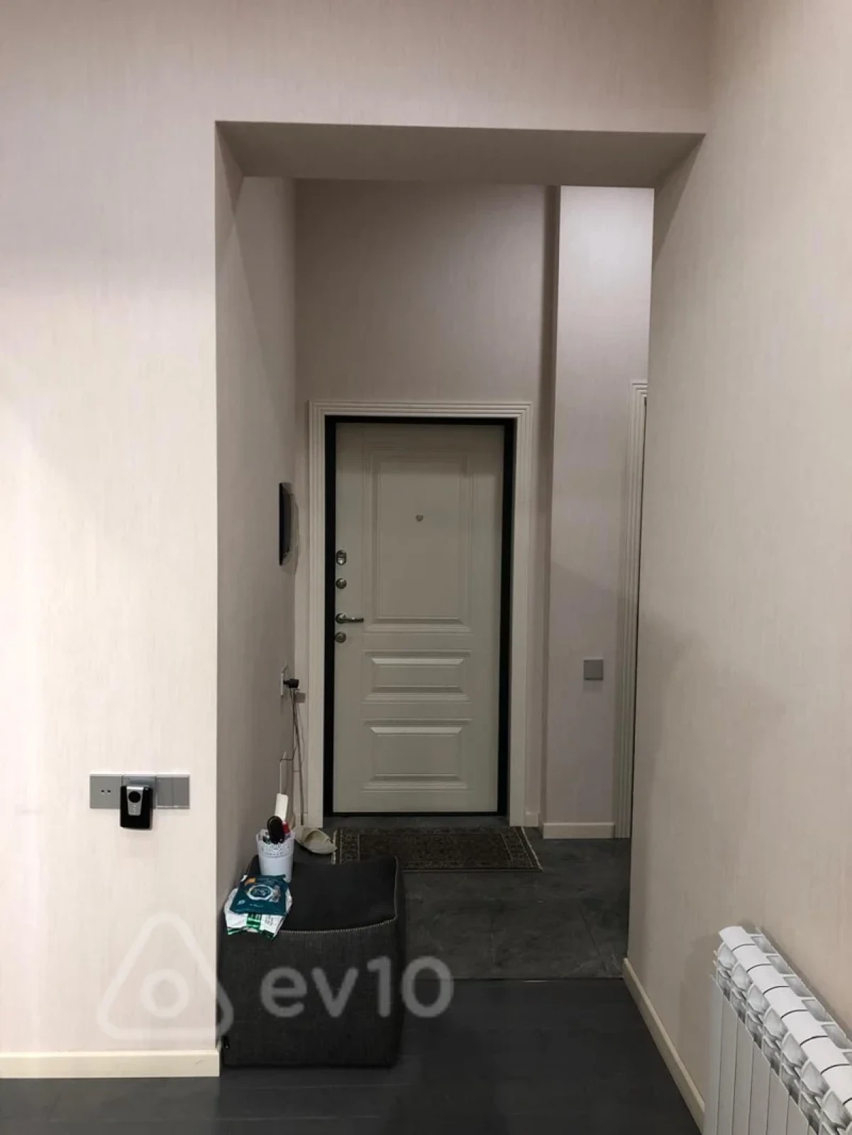 Satılır 4 otaqlı yeni tikili 202 m²
