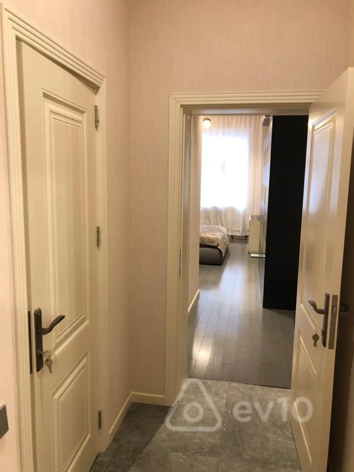 Satılır 4 otaqlı yeni tikili 202 m²
