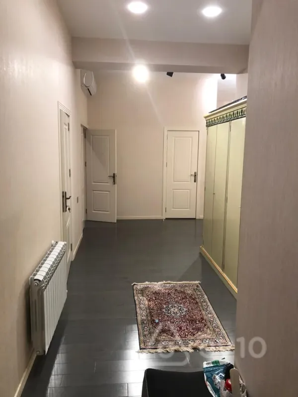 Satılır 4 otaqlı yeni tikili 202 m²