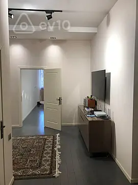 Satılır 4 otaqlı yeni tikili 202 m²