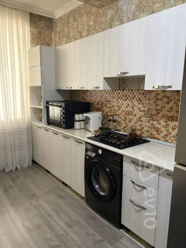 Satılır 2 otaqlı yeni tikili 69 m²