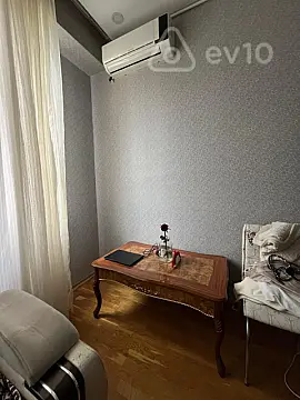 Kirayə verilir 2 otaqlı yeni tikili 50 m²