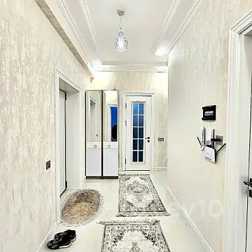 Kirayə verilir 2 otaqlı yeni tikili 72 m²